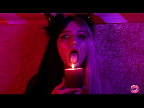 ❤️ Passionerad Blowjob från sexig succubus med munfyllning ☑ Högkvalitativ porr at us ❌❤